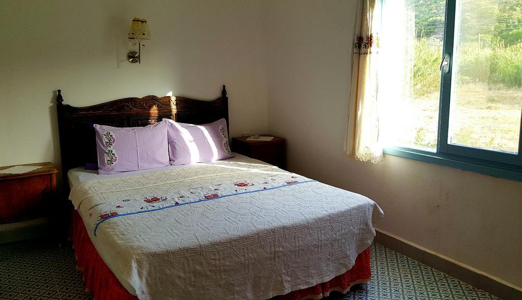 Lipsos Hotel Yeniliman Zimmer foto